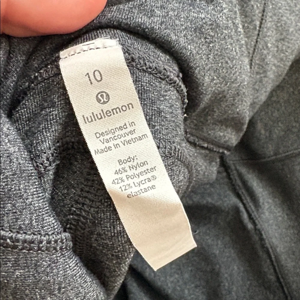 Women’s Lululemon Groove Pant Flare Full on Luxstreme 32in- heathered black- 10 - Picture 7 of 7